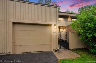 7440 Azalea Court, West Bloomfield, MI 48322