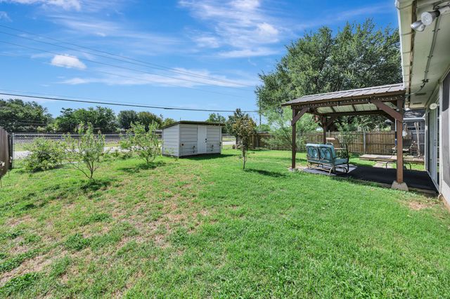 509 Birch Street, Crowley, TX 76036