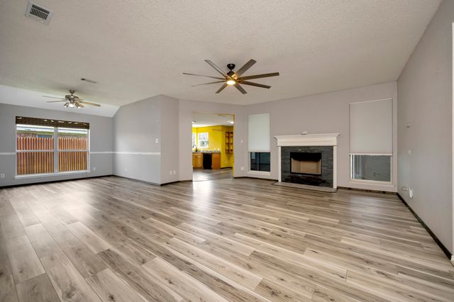 509 Birch Street, Crowley, TX 76036