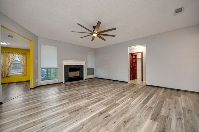 509 Birch Street, Crowley, TX 76036