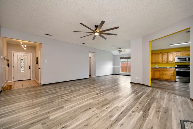 509 Birch Street, Crowley, TX 76036