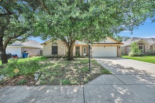 509 Birch Street, Crowley, TX 76036