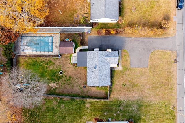 323 Southwick Rd, Westfield, MA 01085