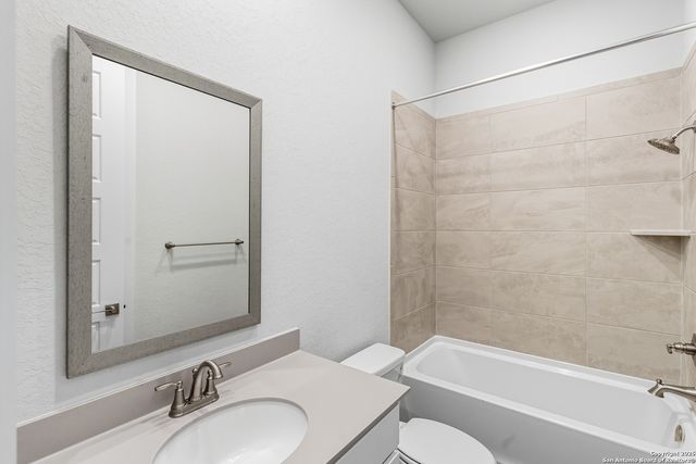 301 Sasparilla, Boerne, TX 78006