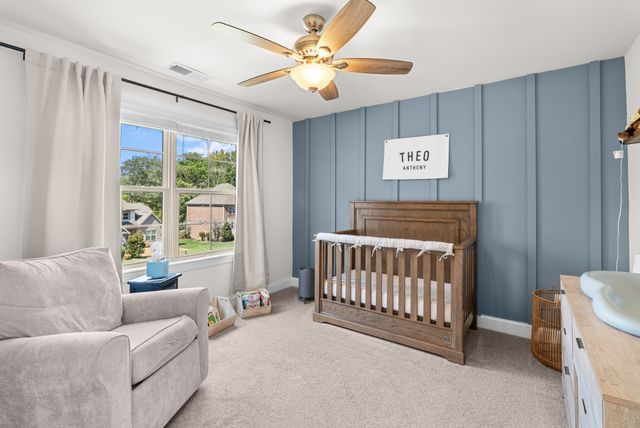 1032 Luxborough Dr, Hendersonville, TN 37075