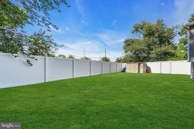 32 WILLIAMS AVE, Deptford, NJ 08096