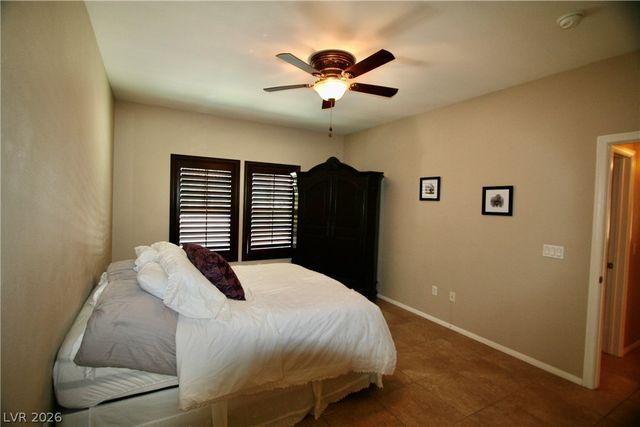 820 CANTERRA Street 2052, Las Vegas, NV 89138