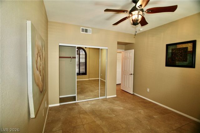 820 CANTERRA Street 2052, Las Vegas, NV 89138