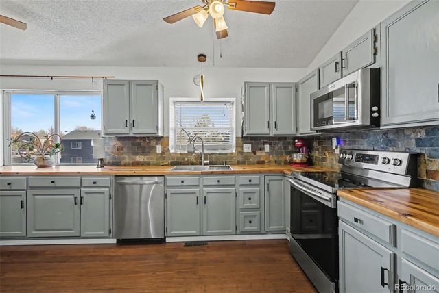 3925 Glendale Street, Colorado Springs, CO 80906