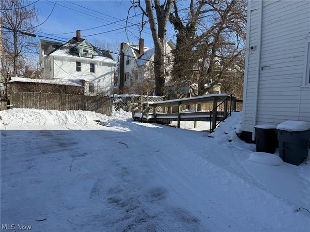 1827 Idlewood Avenue, East Cleveland, OH 44112