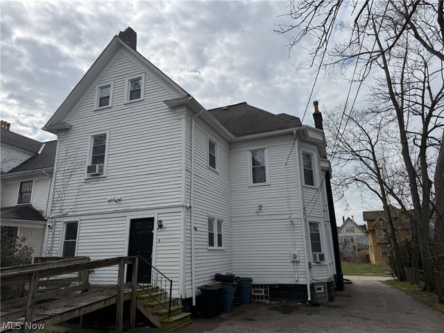 1827 Idlewood Avenue, East Cleveland, OH 44112