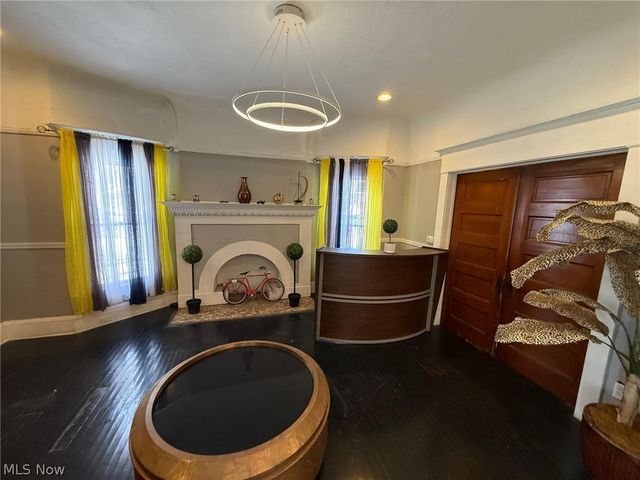 1827 Idlewood Avenue, East Cleveland, OH 44112