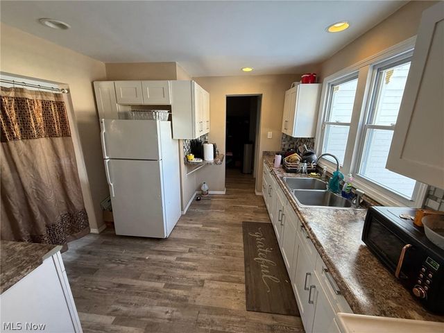 1827 Idlewood Avenue, East Cleveland, OH 44112