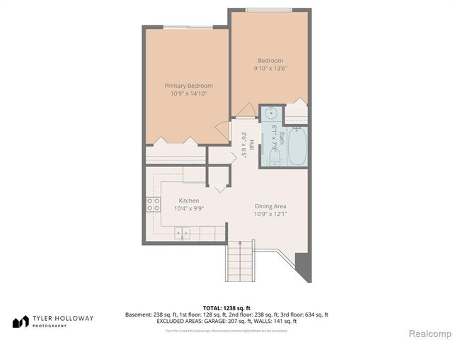 16934 Farmington Road 32, Livonia, MI 48154