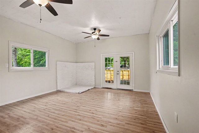 112 Sharon Avenue, Battle Creek, MI 49017