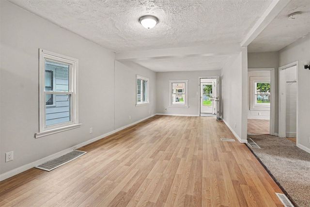112 Sharon Avenue, Battle Creek, MI 49017