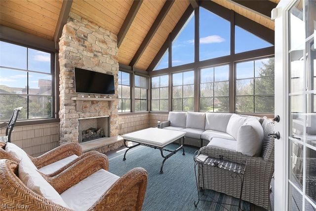 238 Westview Drive, Aurora, OH 44202