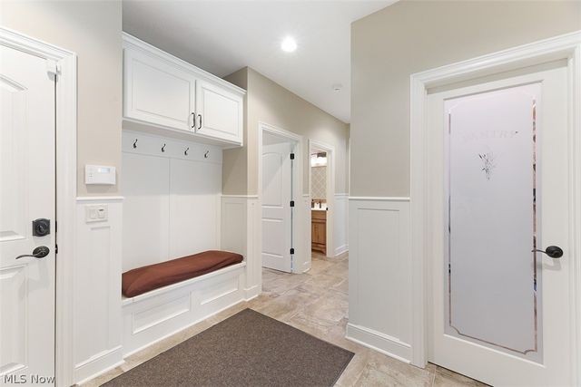 238 Westview Drive, Aurora, OH 44202