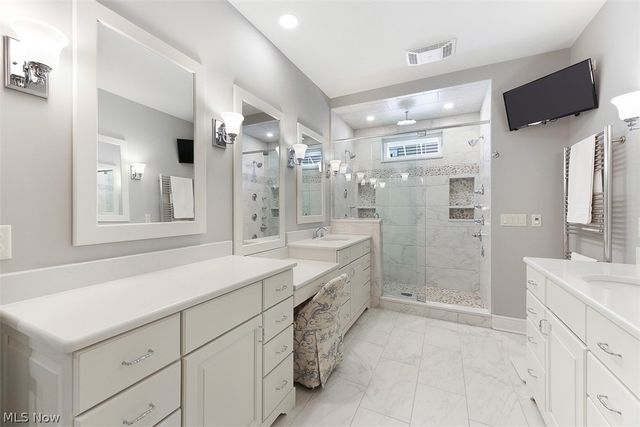 238 Westview Drive, Aurora, OH 44202