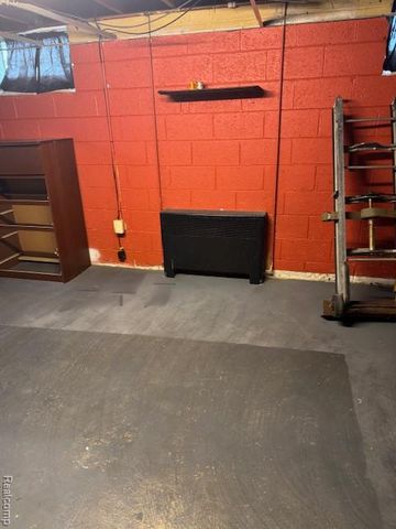 23324 Audrey Avenue, Warren, MI 48091