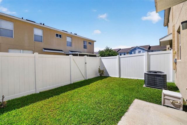 9763 CARLSDALE DRIVE, Riverview, FL 33578