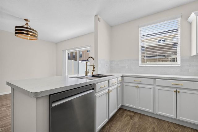 9763 CARLSDALE DRIVE, Riverview, FL 33578