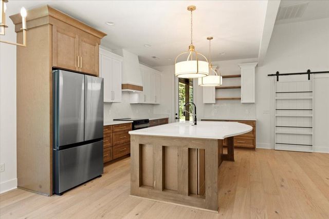 723 Gentry Rd, Chattanooga, TN 37421