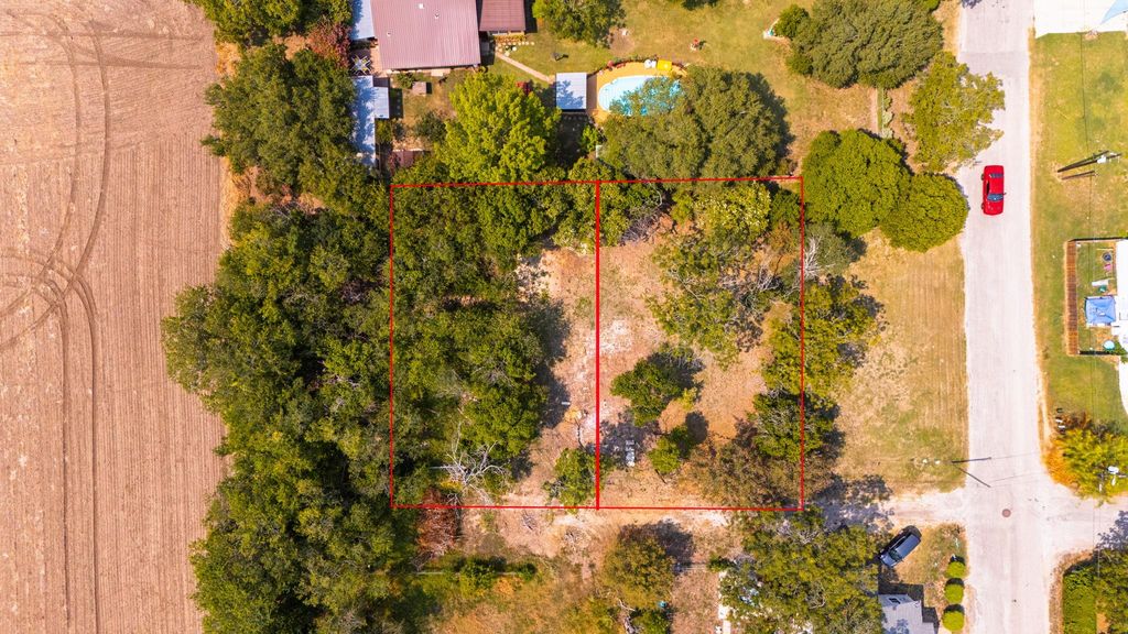 TBD Bert St ST, Seguin, TX 78155