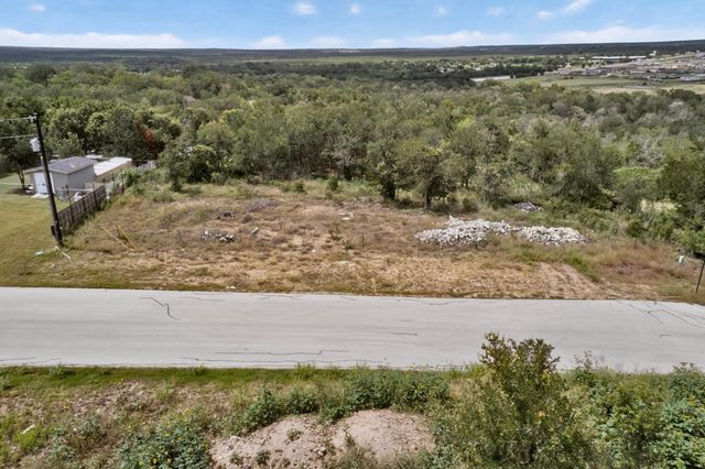 693 Santa Teresa RD, Kyle, TX 78640