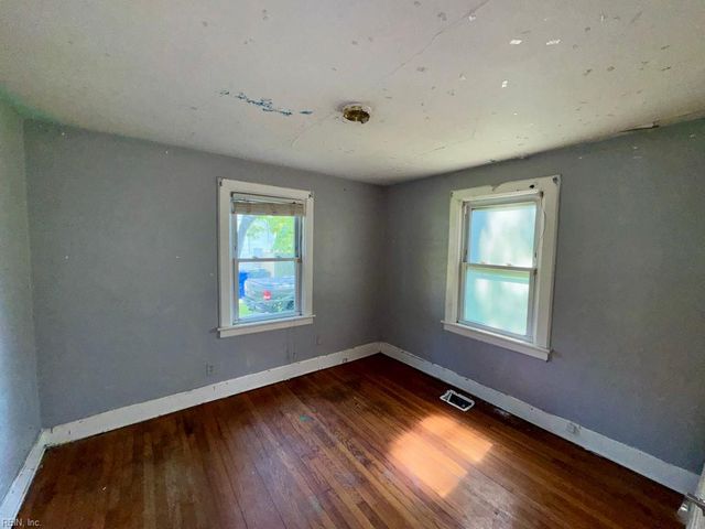117 E Chester ST, Norfolk, VA 23503