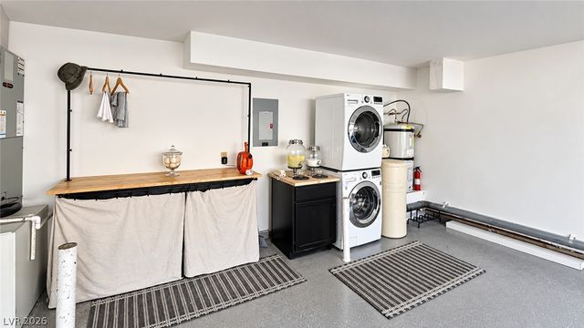 8969 Clairton Court, Las Vegas, NV 89117