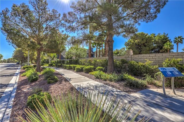 8969 Clairton Court, Las Vegas, NV 89117