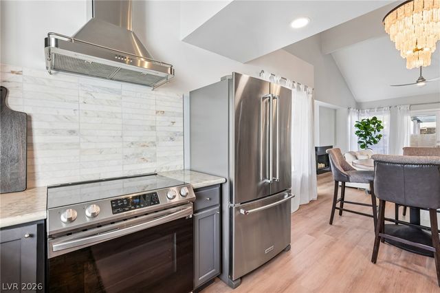 8969 Clairton Court, Las Vegas, NV 89117