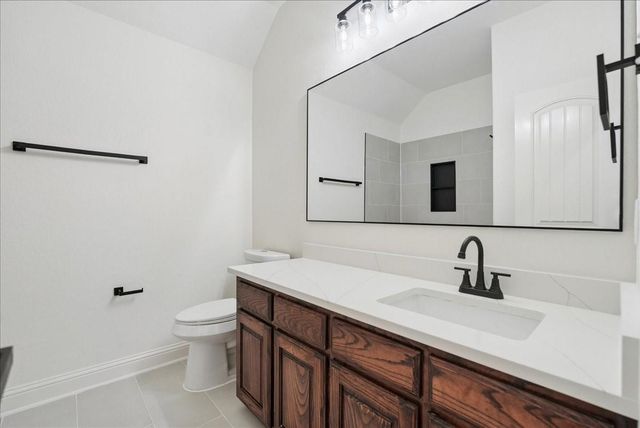 2407 Laguna Lane, Arlington, TX 76012
