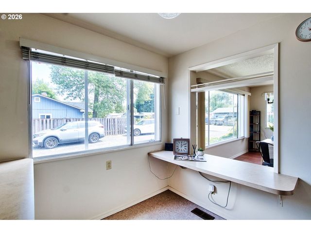 19775 Sw ROCK Rd, Aloha, OR 97003