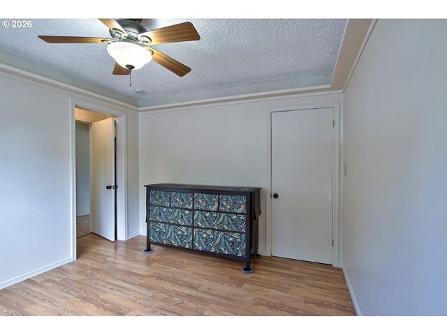 19775 Sw ROCK Rd, Aloha, OR 97003