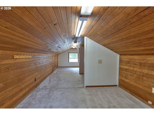 19775 Sw ROCK Rd, Aloha, OR 97003