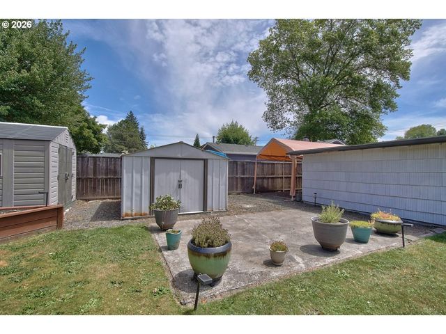 19775 Sw ROCK Rd, Aloha, OR 97003