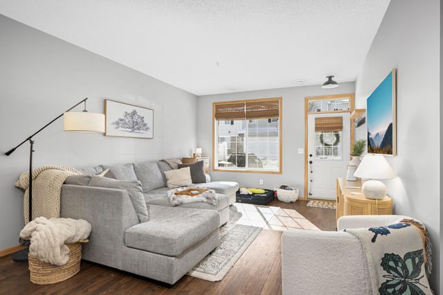 4811 Blaine Avenue, Inver Grove Heights, MN 55076