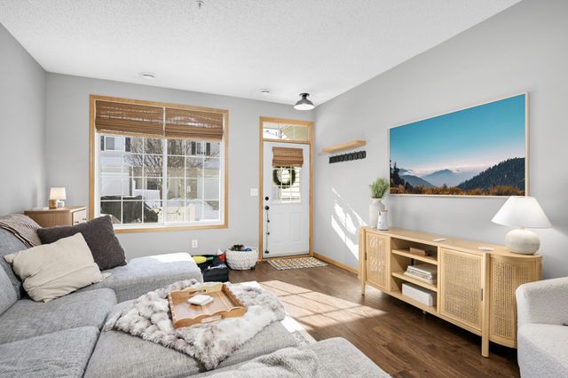 4811 Blaine Avenue, Inver Grove Heights, MN 55076