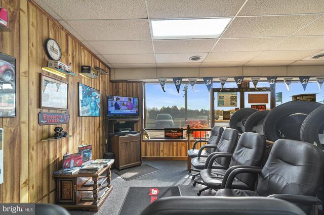 1155 S GOVERNORS AVE, Dover, DE 19904