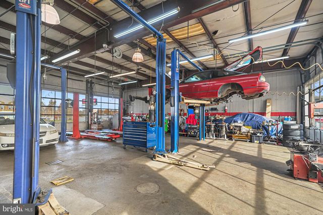 1155 S GOVERNORS AVE, Dover, DE 19904