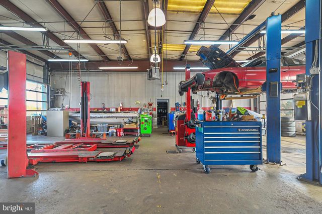 1155 S GOVERNORS AVE, Dover, DE 19904