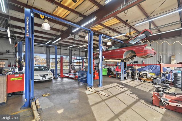 1155 S GOVERNORS AVE, Dover, DE 19904