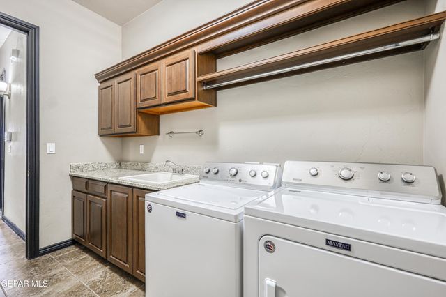 1400 FRANKLIN DELL Street, El Paso, TX 79912