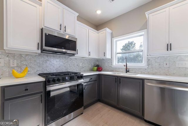 7402 Gossamer Street, Union City, GA 30291