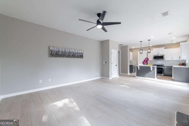 7402 Gossamer Street, Union City, GA 30291