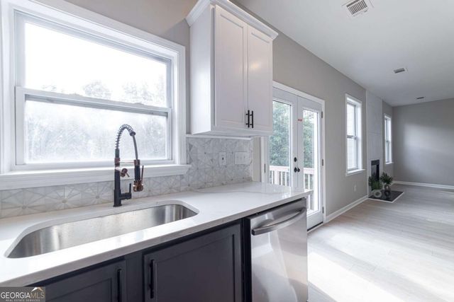 7402 Gossamer Street, Union City, GA 30291