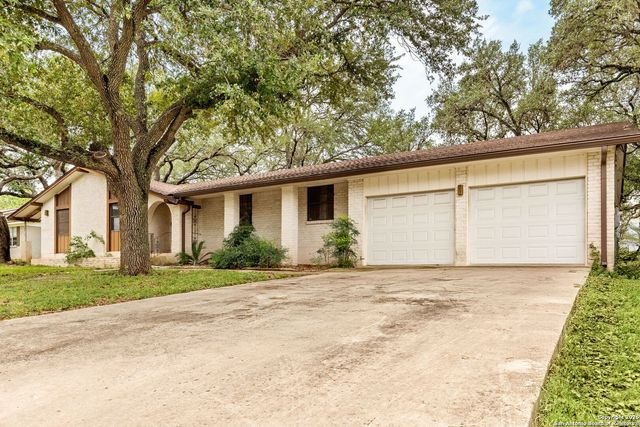 517 Oakwood, New Braunfels, TX 78130