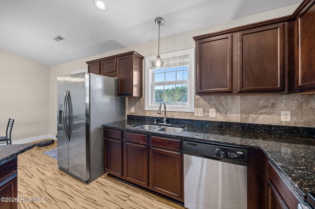 210 Tall Tree Court, Maysville, NC 28555